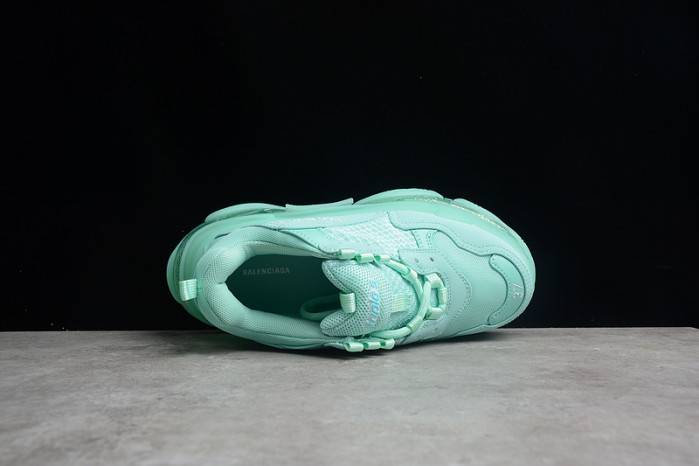 BLCG Sneaker Triple.s.