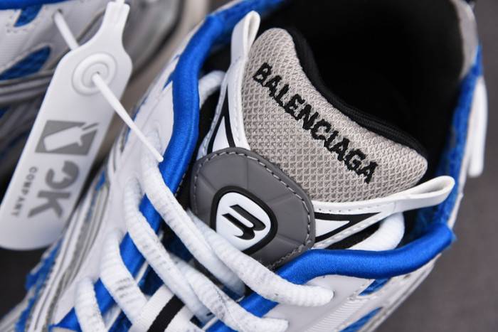 Ba*len*cia*ga -runner