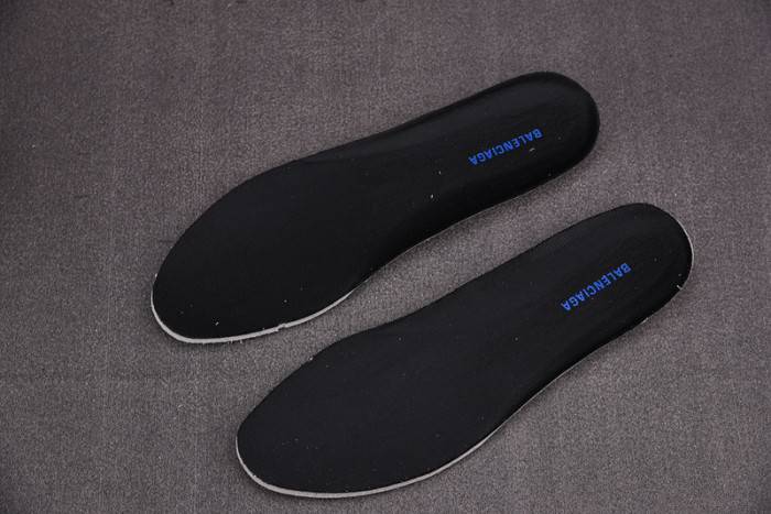 Ba*len*cia*ga -runner