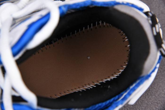 Ba*len*cia*ga -runner