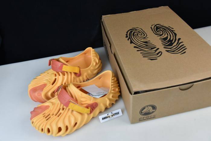 Cr*0*s pollex clog by salehe bembury yellow 207393-837