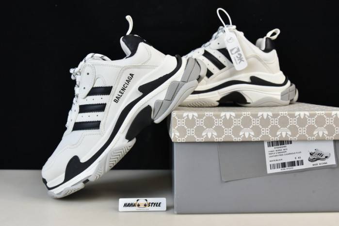 BLCG Sneaker Triple.s.524039 W2FW1 4701