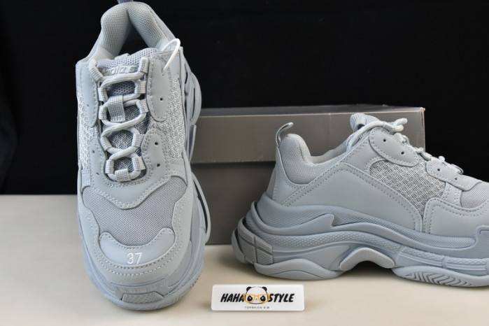 BLCG Sneaker Triple.s.524039 W2FW1 4700