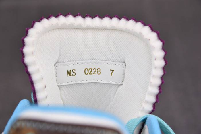 LOUI VUITTO SNEAKER