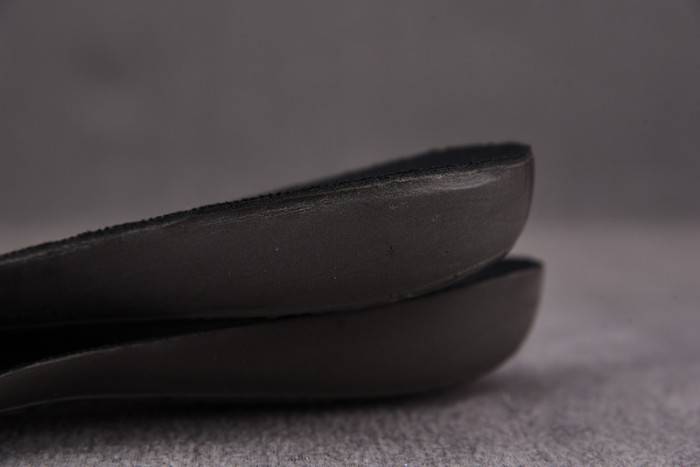 D10R B28 Oblique LOW Top Sneaker