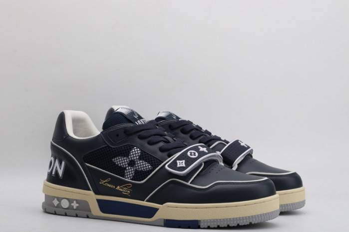 LOUI VUITTO SNEAKER