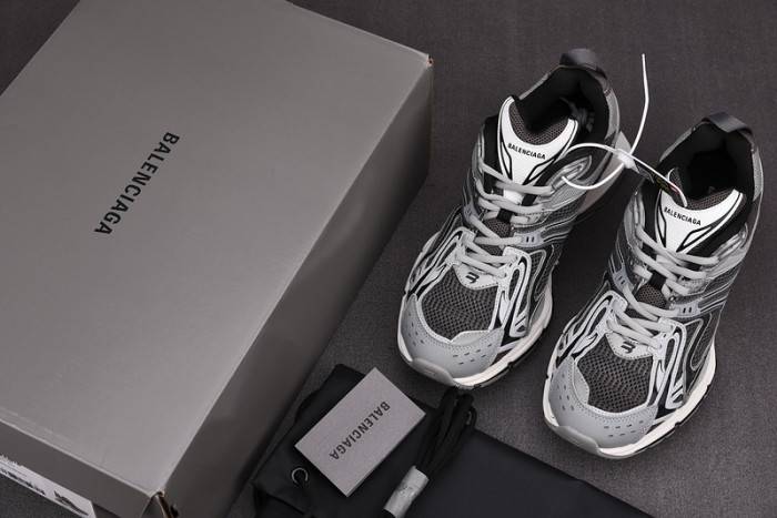 Ba*len*cia*ga x-pander