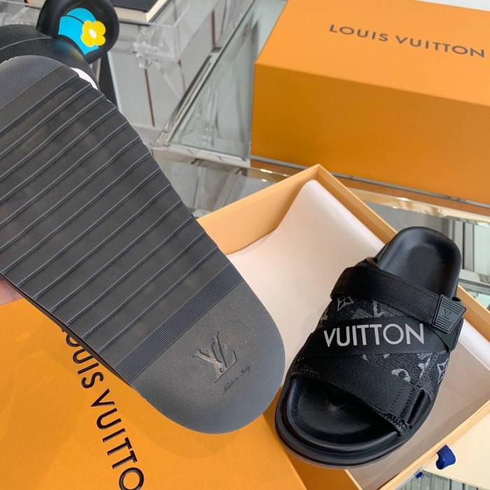 Loui Vuitto SLIPPERS