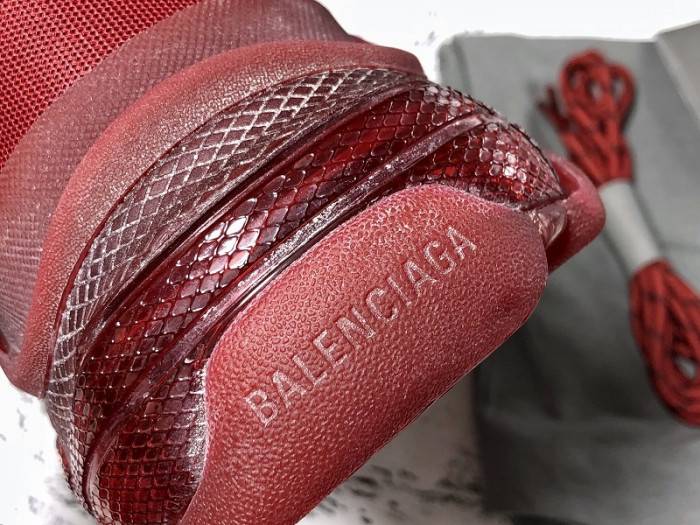 BLCG TRIPLE TRAINER ‘RED WINE‘ 544351 W09E1 1628