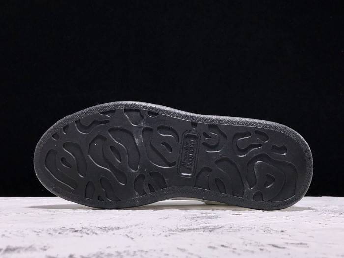 MQ Sneakers