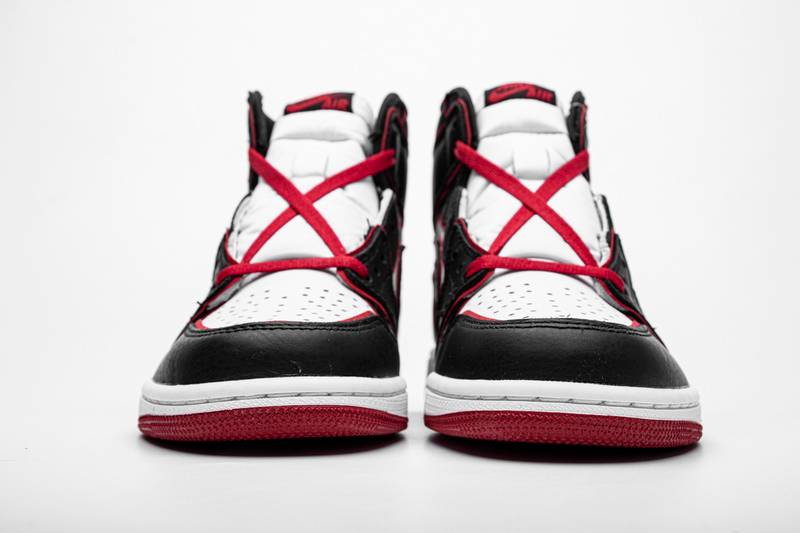 Air Jordan 1 Retro High OG  Meant To Fly