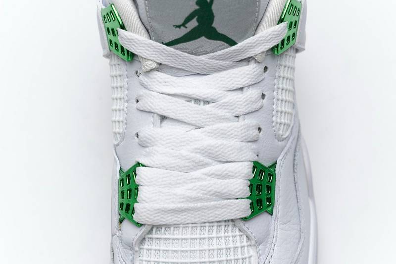 Air Jordan 4 Retro Metallic Green