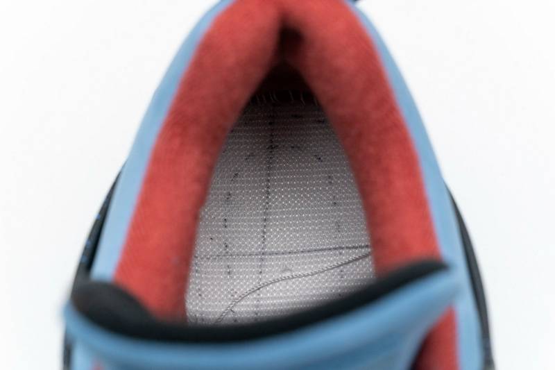 Air Jordan 4 Retro Travis Scott Cactus Jack