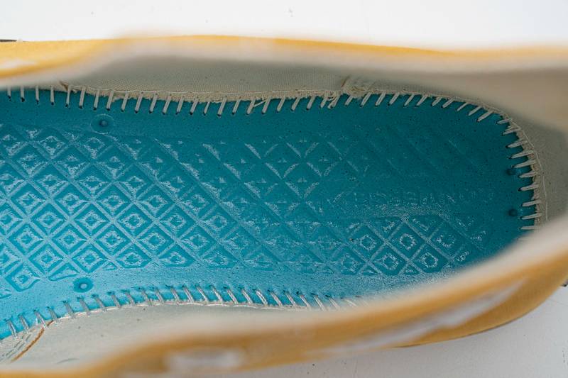 Converse Chuck 70 HI Sunflower Black Egret