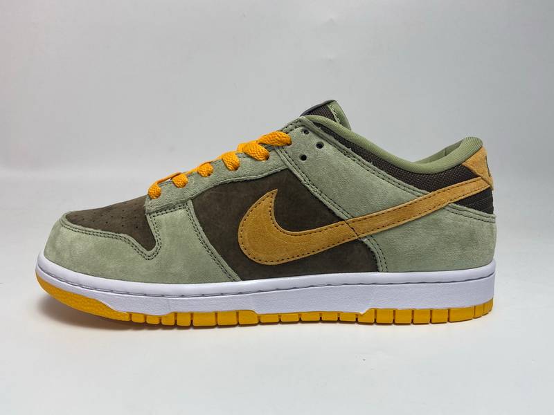 Nike SB Dunk Low Dusty Olive​