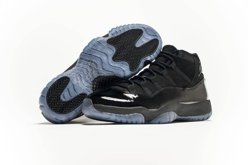 Air Jordan 11 Cap and Gown