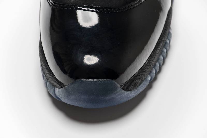 Air Jordan 11 Cap and Gown