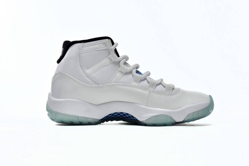 Air Jordan 11 Retro Legend Blue