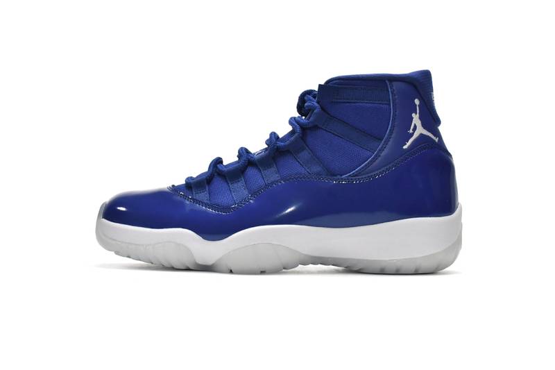 Air Jordan 11 Retro Midnight Navy White