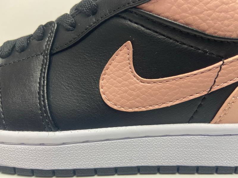 Air Jordan 1 Low Crimson Tint​