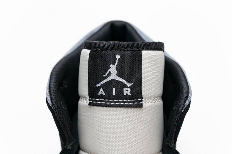 Air Jordan 1 Mid Satin Grey