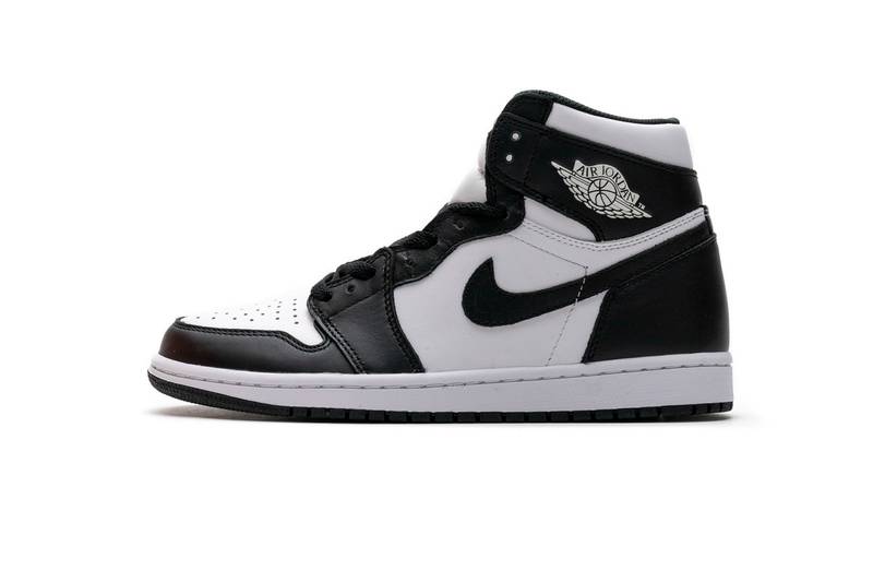 Air Jordan 1 Retro High  Black White