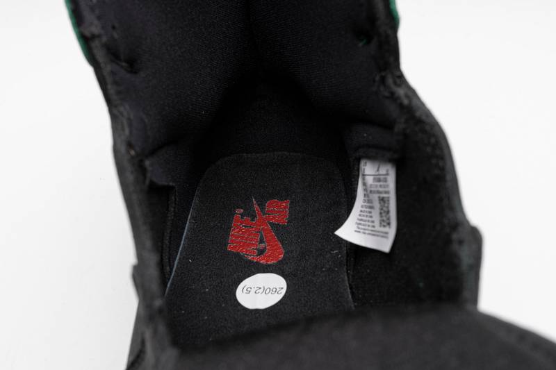 Air Jordan 1 Retro High OG Pine Green