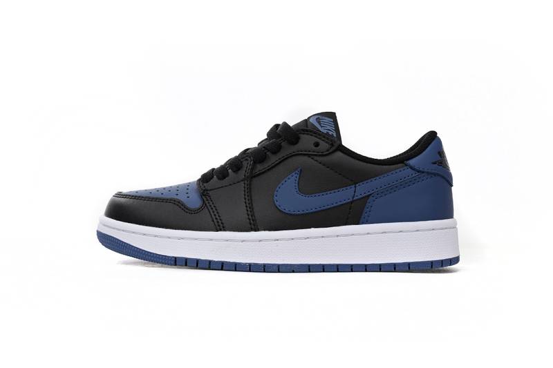 Air Jordan 1 Retro Low OG Mystic Navy
