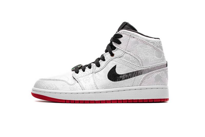 Air Jordan 1Mid SE Fearless Edison Chen CLOT