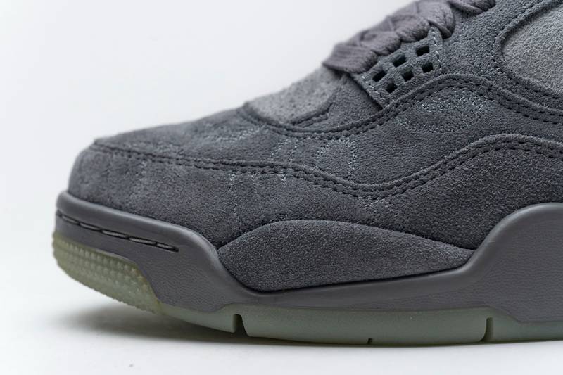 Air Jordan 4 Retro KAWS