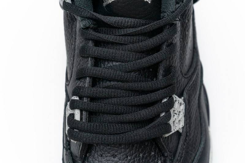 Air Jordan 4 Retro Oreo