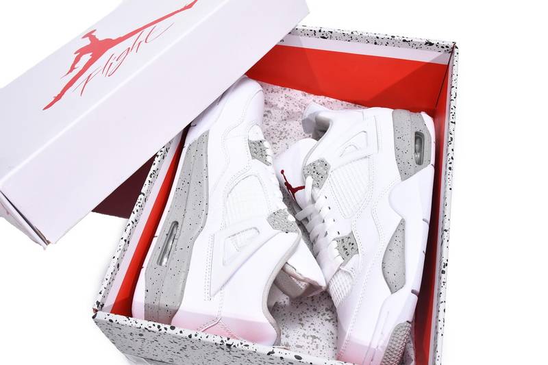 Air Jordan 4 Retro White Oreo (2021)