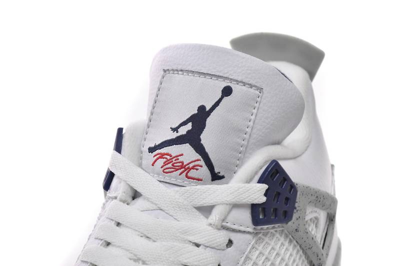 Air Jordan 4 Retro Midnight Navy