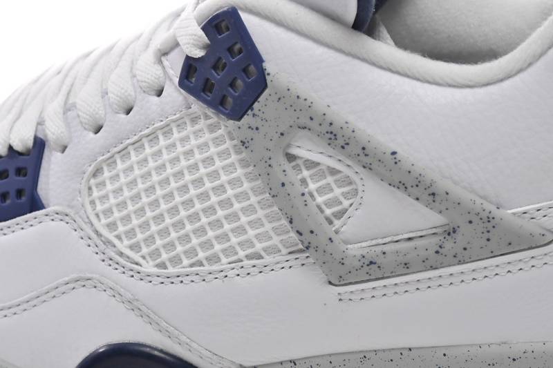 Air Jordan 4 Retro Midnight Navy