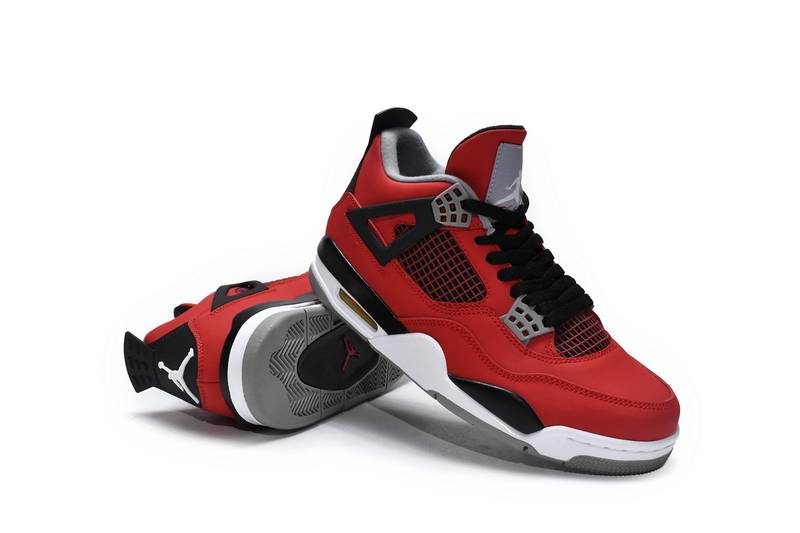 Air Jordan 4 Toro Bravo