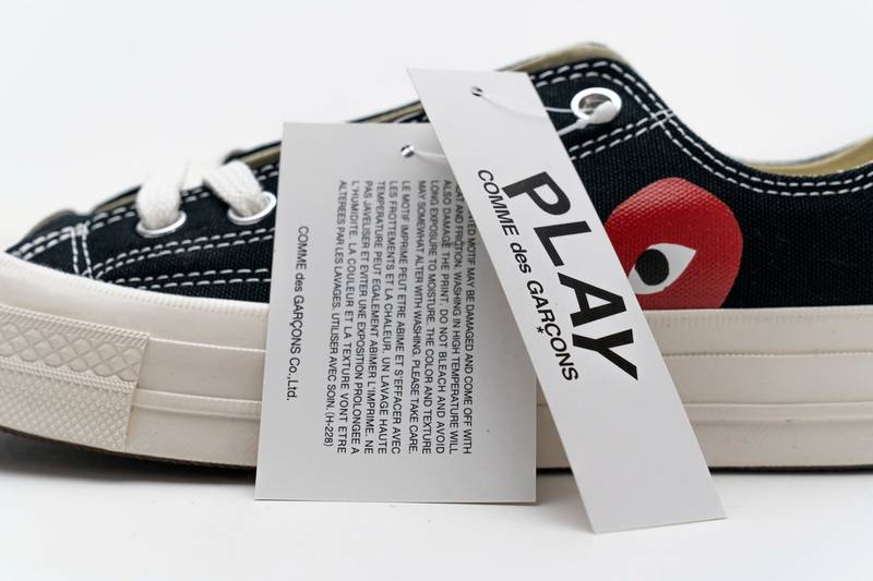 CDG Play x Converse Chuck Taylor All Star 70 OX