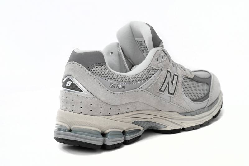 New Balance 2002R Cloud Grey
