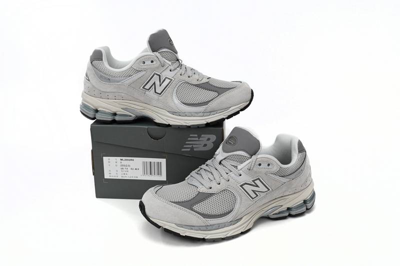 New Balance 2002R Cloud Grey