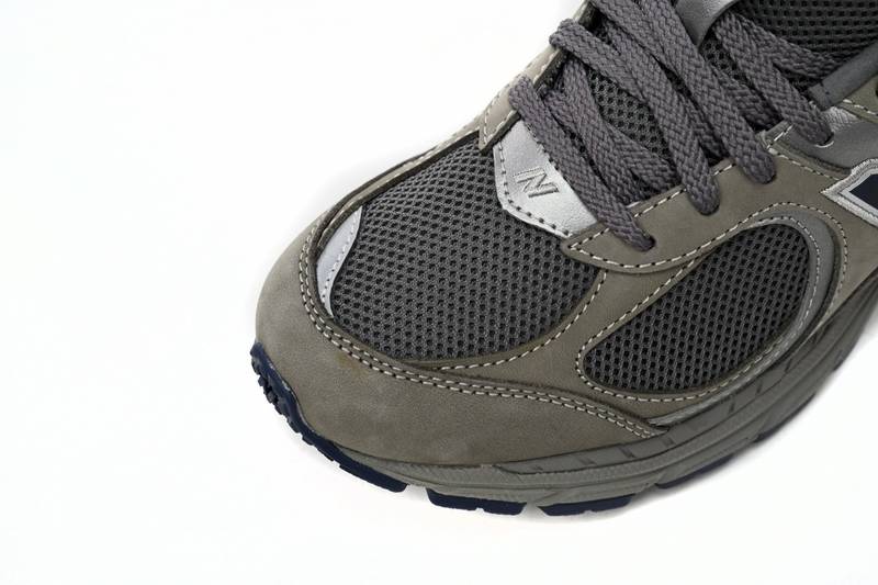 New Balance 2002R Golden Ash