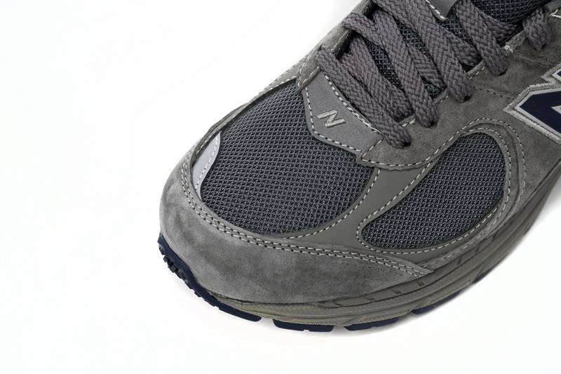 New Balance 2002R Gore-Tex Castlerock