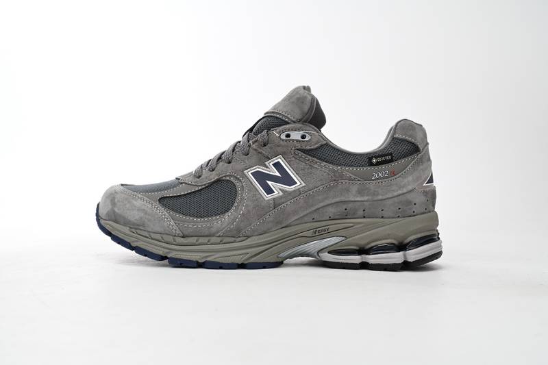 New Balance 2002R Gore-Tex Castlerock