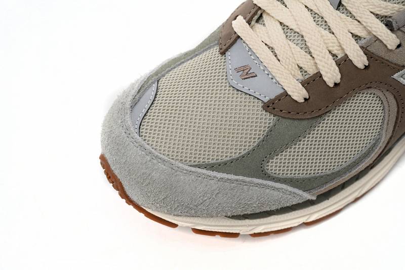 New Balance 2002R Oasis