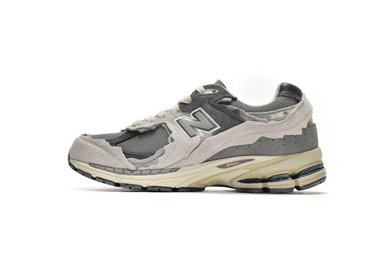 New Balance 2002R Protection Pack Rain Cloud