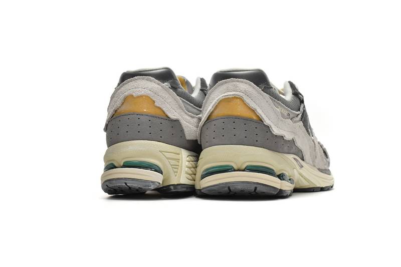 New Balance 2002R Protection Pack Rain Cloud