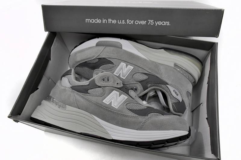 New Balance 992 Grey