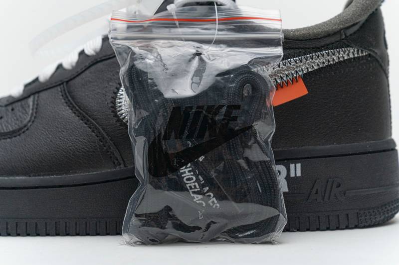 Nike Air Force 1 ’07 Low MOMA Off-White