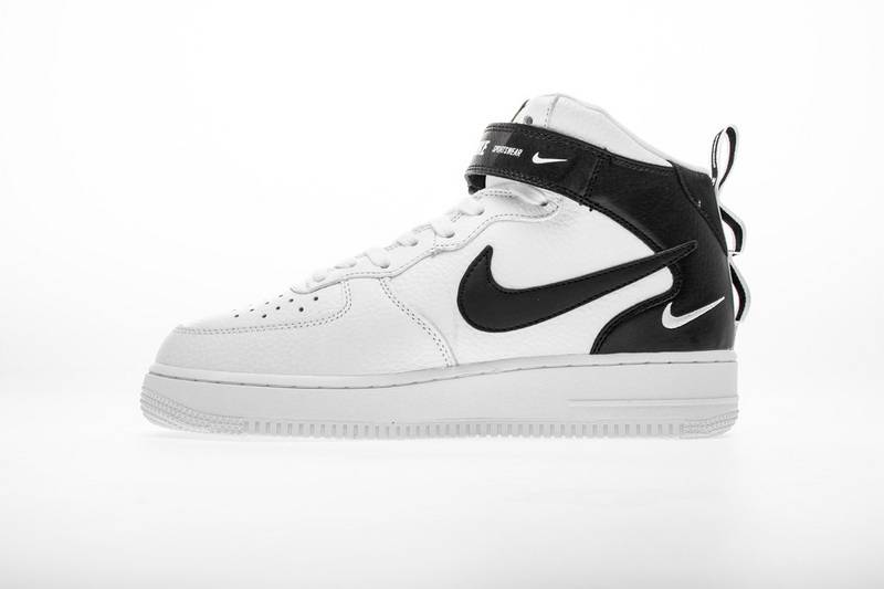 Nike Air Force 1  ’07 MID White