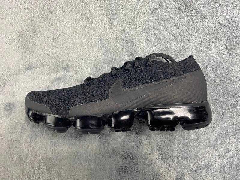 Nike Air VaporMax Triple Black 2.0​