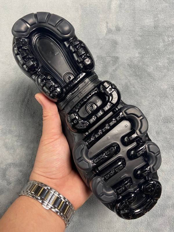 Nike Air VaporMax Triple Black 2.0​