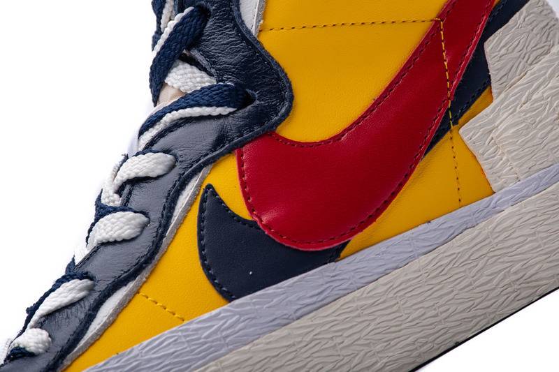 Nike Blazer Mid sacai Snow Beach